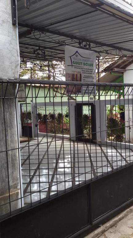 Ndalem Gorongan Guesthouse Maguwo Exterior photo